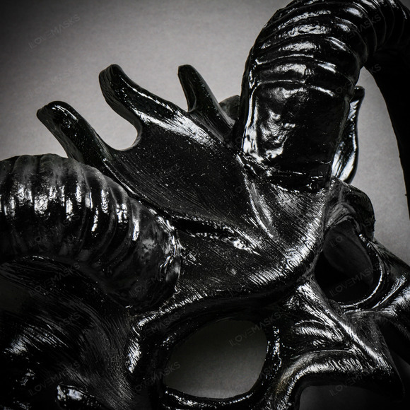 Demon Devil Satan with Black Horns Masquerade Mask - Black - Picture 5 of 8